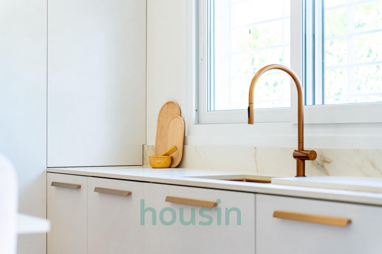 5 makuuhuone Huvila myytävänä paikassa Espartinas mukana uima-altaan 
autotalli - 650 000 € (Ref: 9291562)