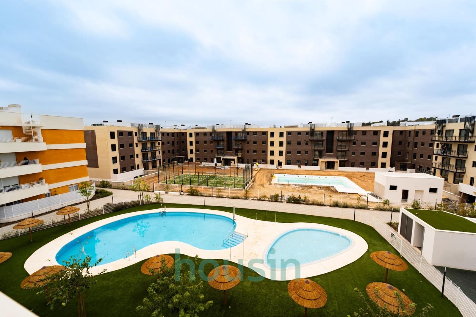 2 sypialnia Mieszkanie na sprzedaż w Camas z basenem garażem - 280 000 € (Ref: 9334972)