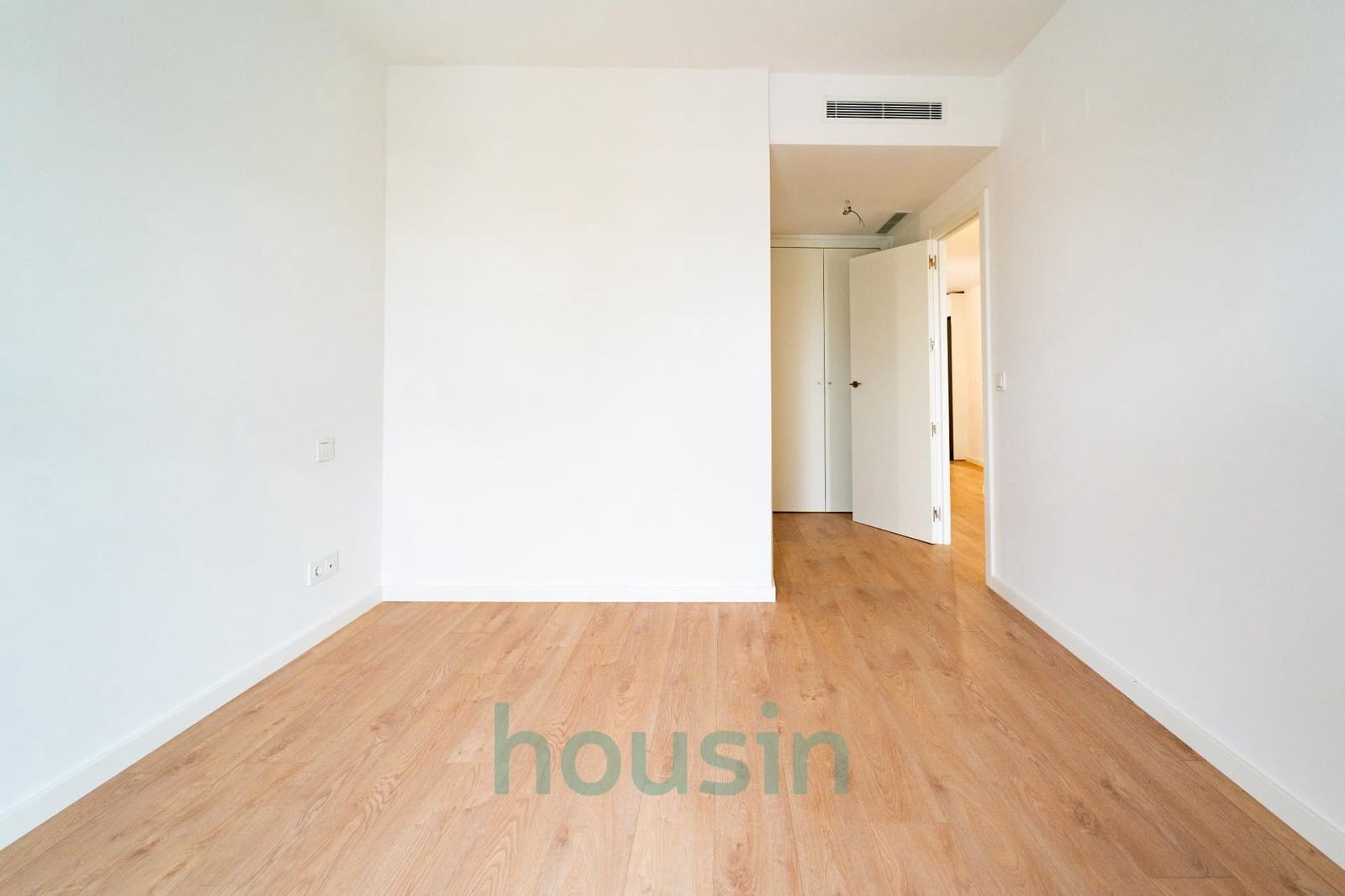 2 sypialnia Mieszkanie na sprzedaż w Camas z basenem garażem - 280 000 € (Ref: 9334972)