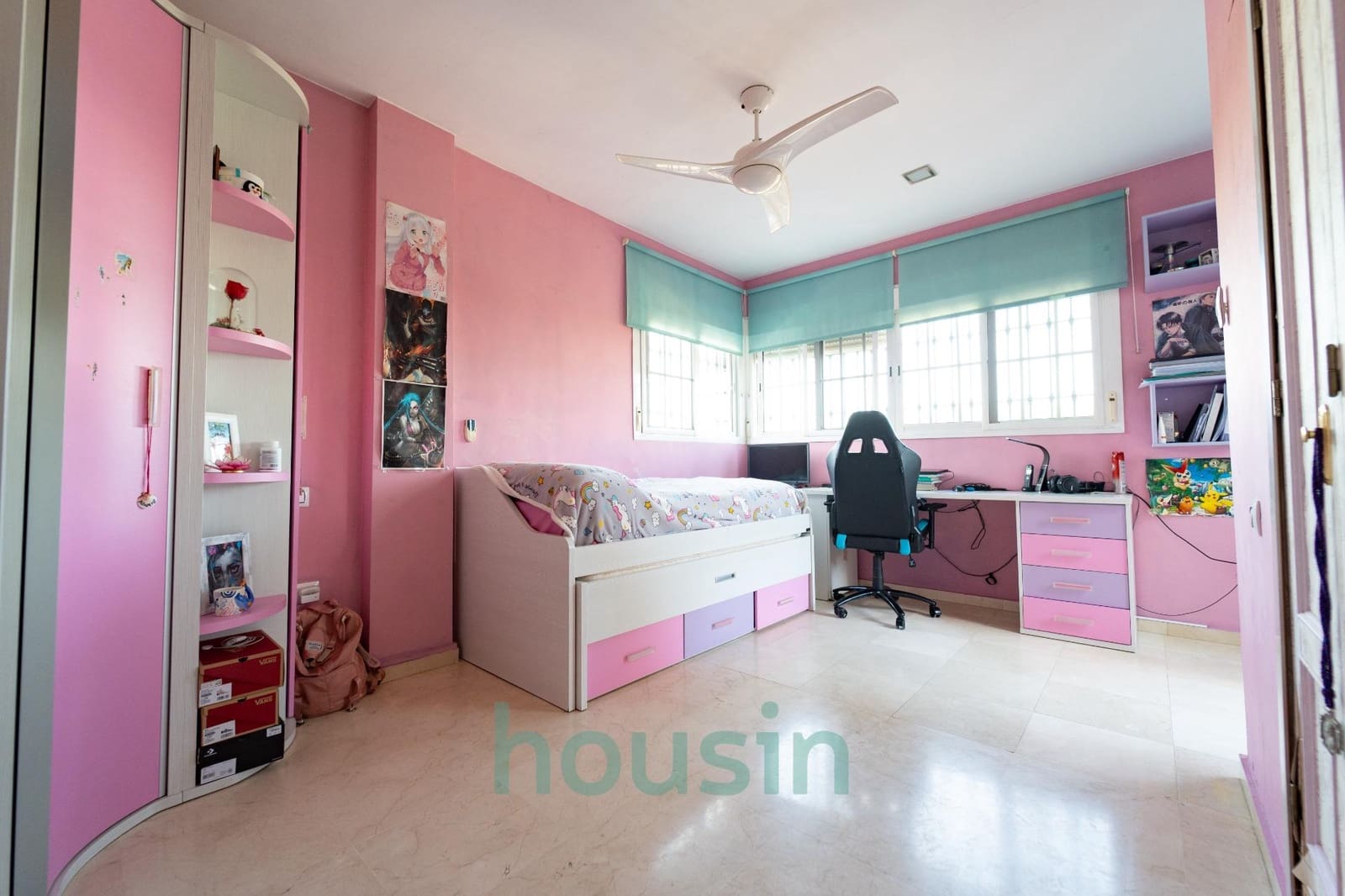 5 soveværelse Villa til salg i Montequinto med swimmingpool garage - € 1.050.000 (Ref: 9414106)