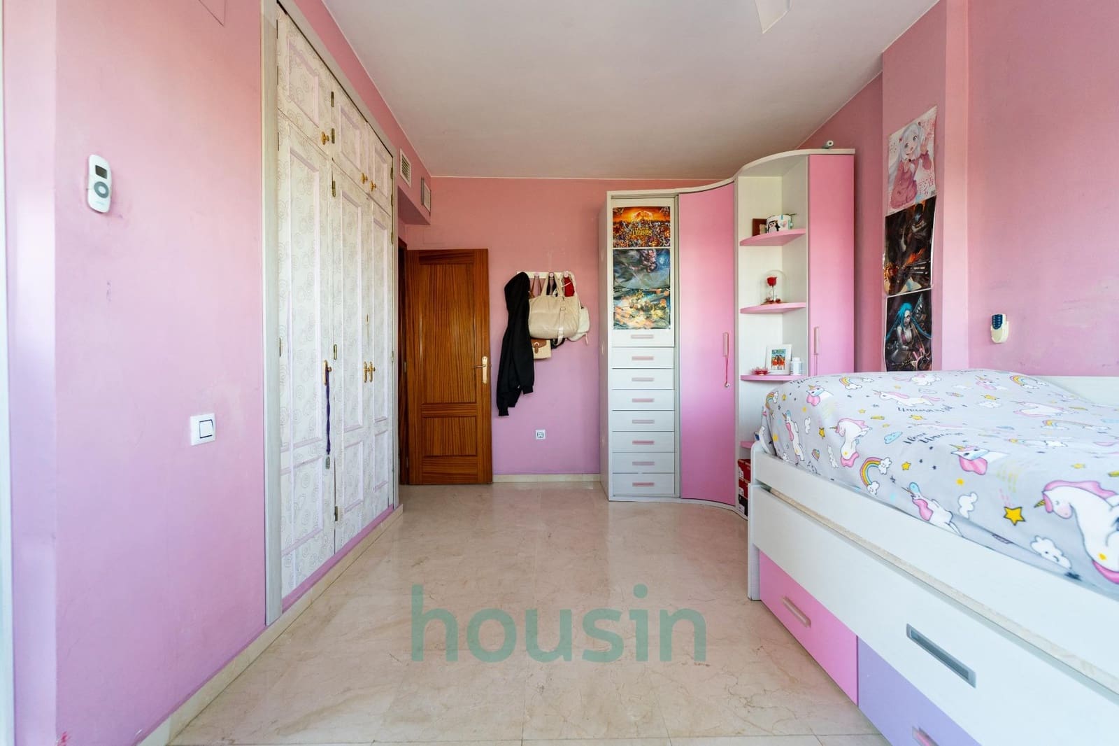 5 soveværelse Villa til salg i Montequinto med swimmingpool garage - € 1.050.000 (Ref: 9414106)