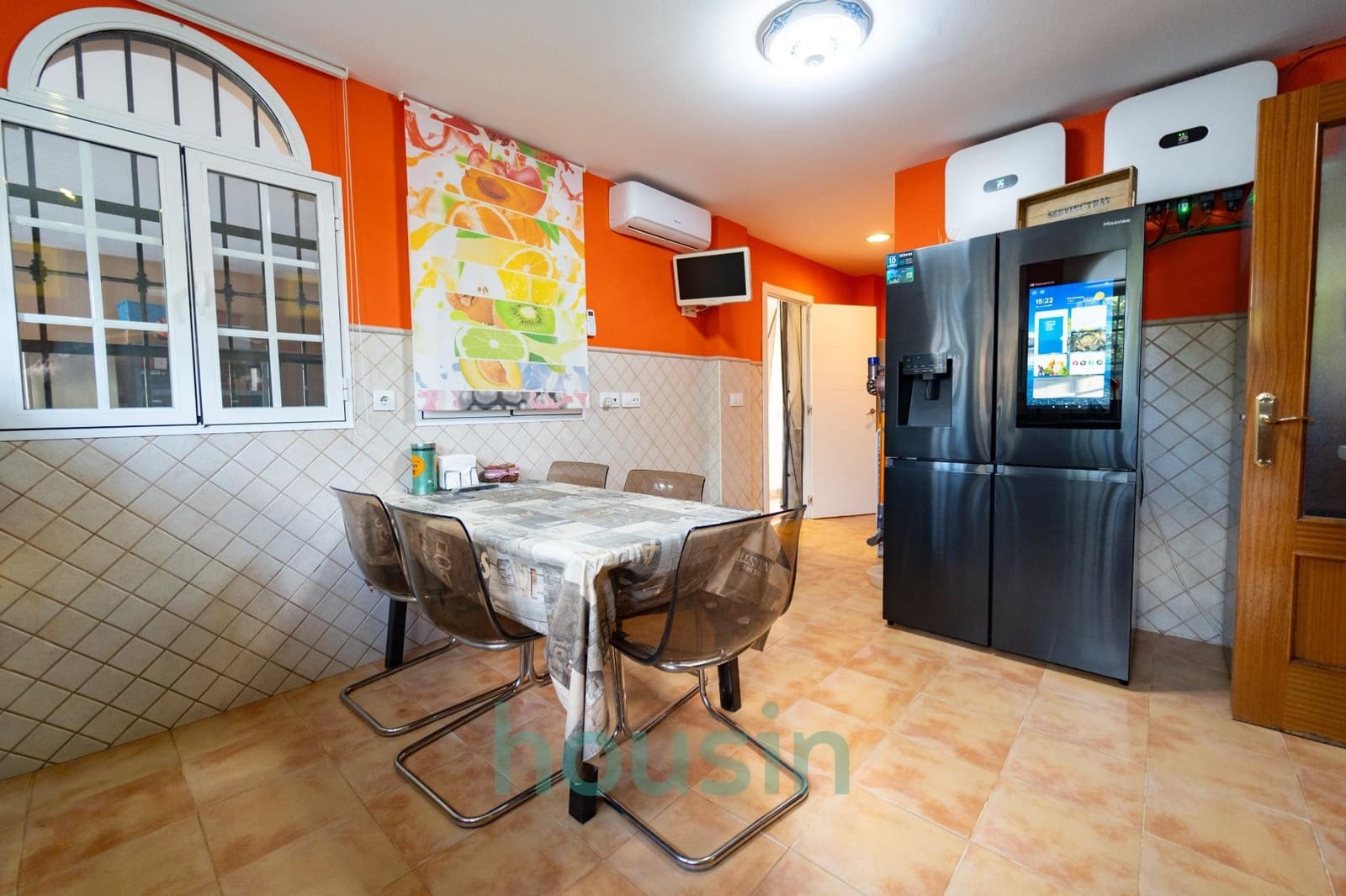 5 soveværelse Villa til salg i Montequinto med swimmingpool garage - € 1.050.000 (Ref: 9414106)