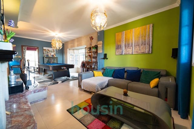 5 soveværelse Villa til salg i Montequinto, Dos Hermanas med swimmingpool garage - € 1.050.000 (Ref: 9414106)