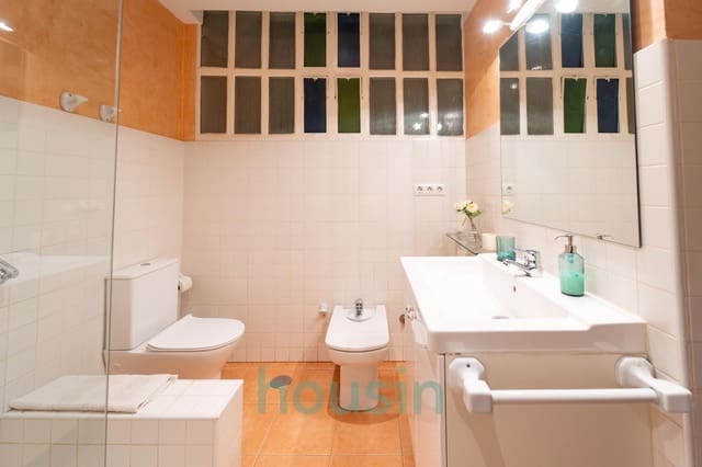 2 quarto Apartamento para venda em Los Remedios, Sevilha cidade - 430 000 € (Ref: 9437851)