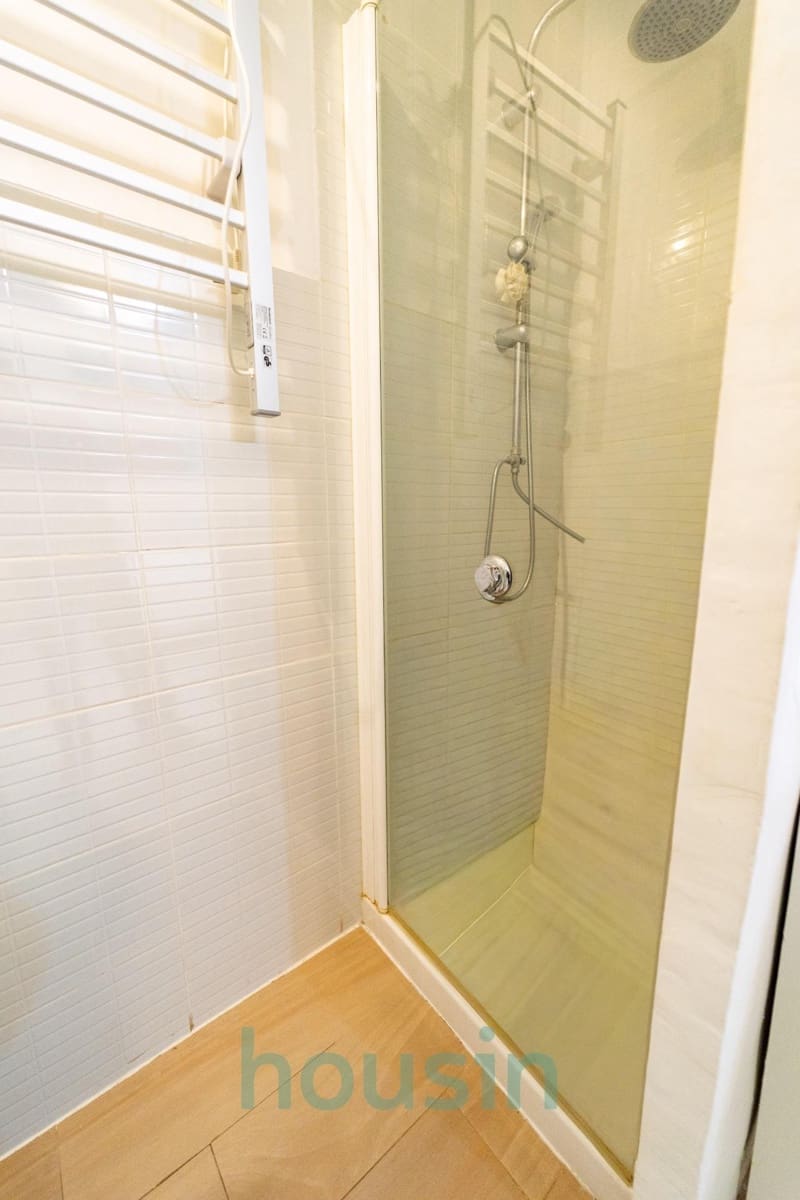 Piso de 4 habitaciones en Sevilla ciudad en venta - 465.000 € (Ref: 9470379)