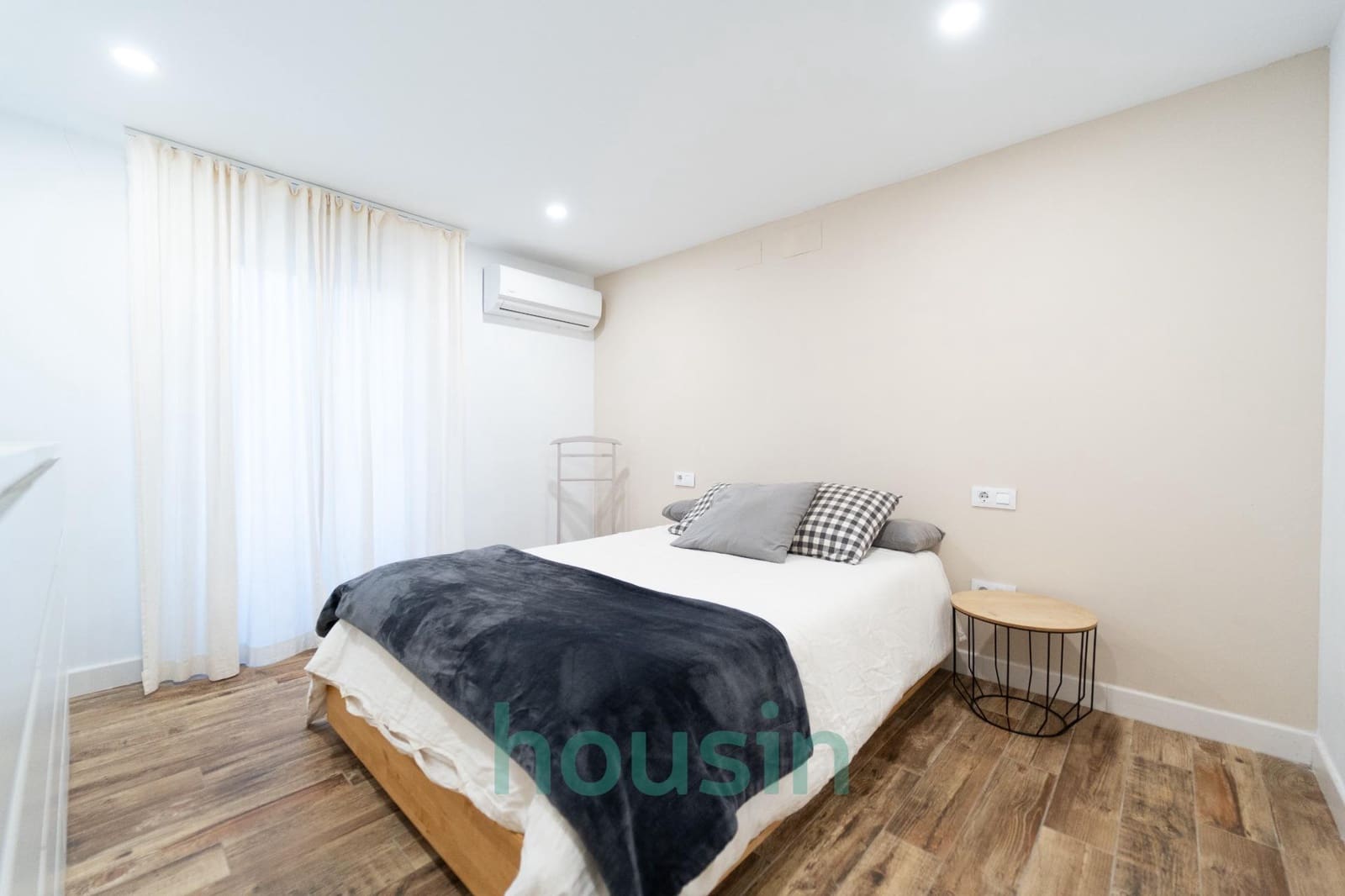 3 soveværelse Rækkehus til salg i Sevilla by med garage - € 380.000 (Ref: 9518921)