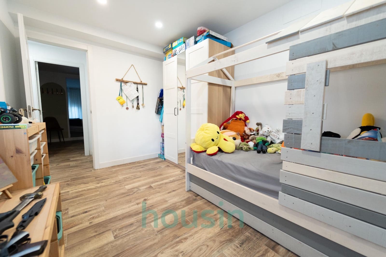 3 soveværelse Rækkehus til salg i Sevilla by med garage - € 380.000 (Ref: 9518921)