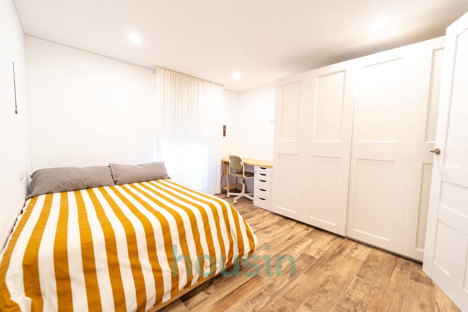 3 soveværelse Rækkehus til salg i Sevilla by med garage - € 380.000 (Ref: 9518921)