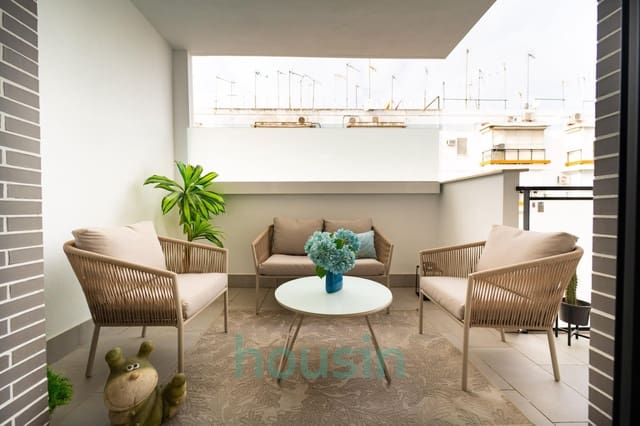 3 soverom Leilighet til salgs i Sevilla by med svømmebasseng garasje - € 648 000 (Ref: 9535943)