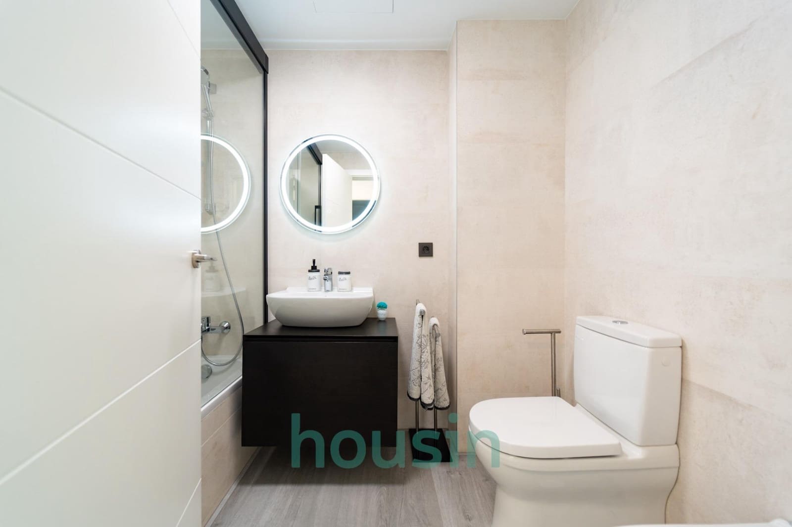 3 makuuhuone Asunto myytävänä paikassa Sevilla kaupunki mukana uima-altaan 
autotalli - 648 000 € (Ref: 9535943)