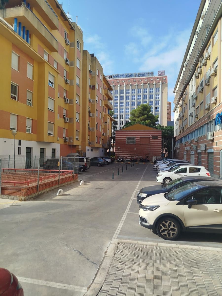 Piso de 3 habitaciones en Sevilla ciudad en venta - 229.000 € (Ref: 9551507)