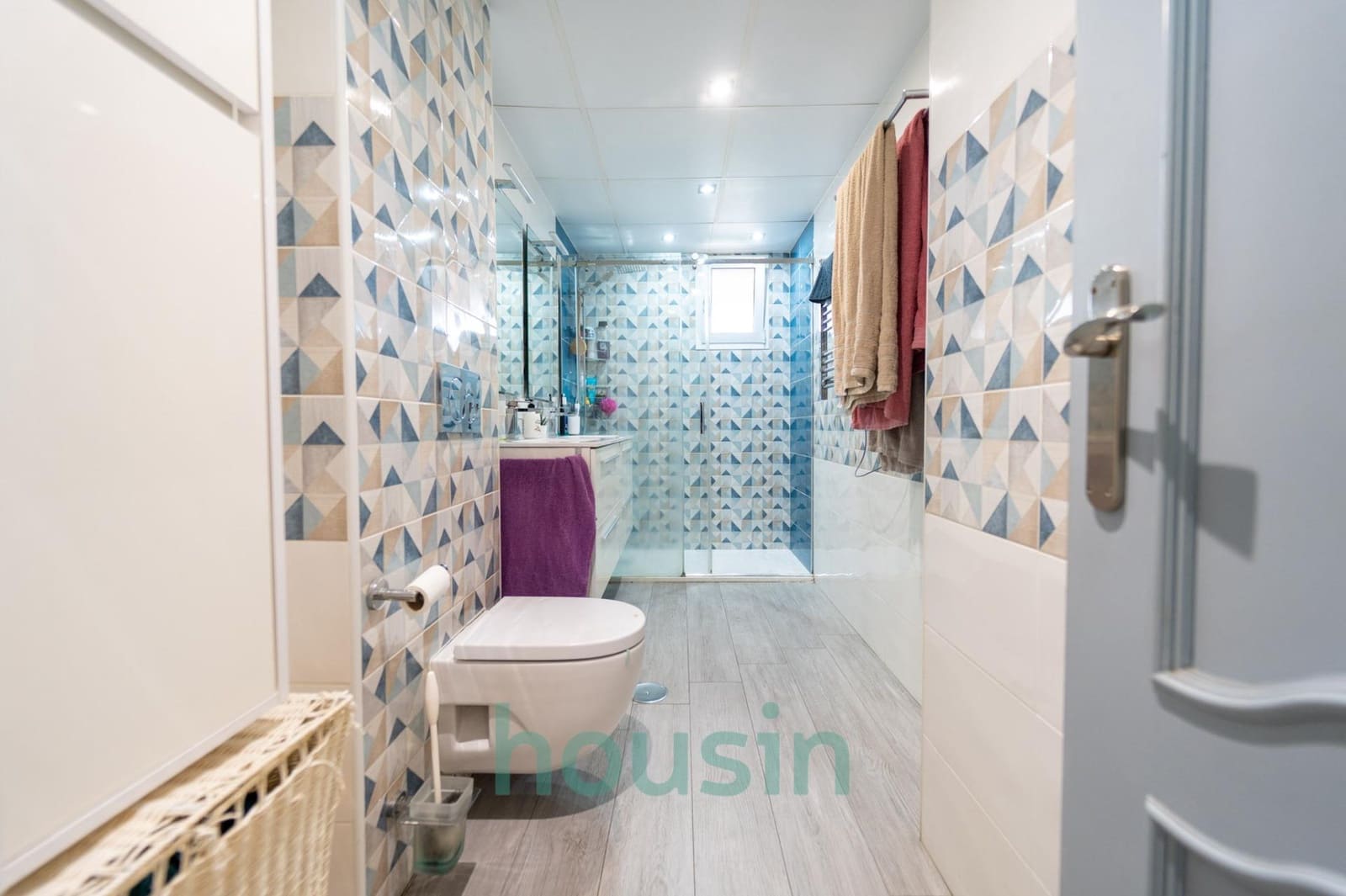 4 sovrum Lägenhet till salu i Sevilla stad med garage - 340 000 € (Ref: 9611548)