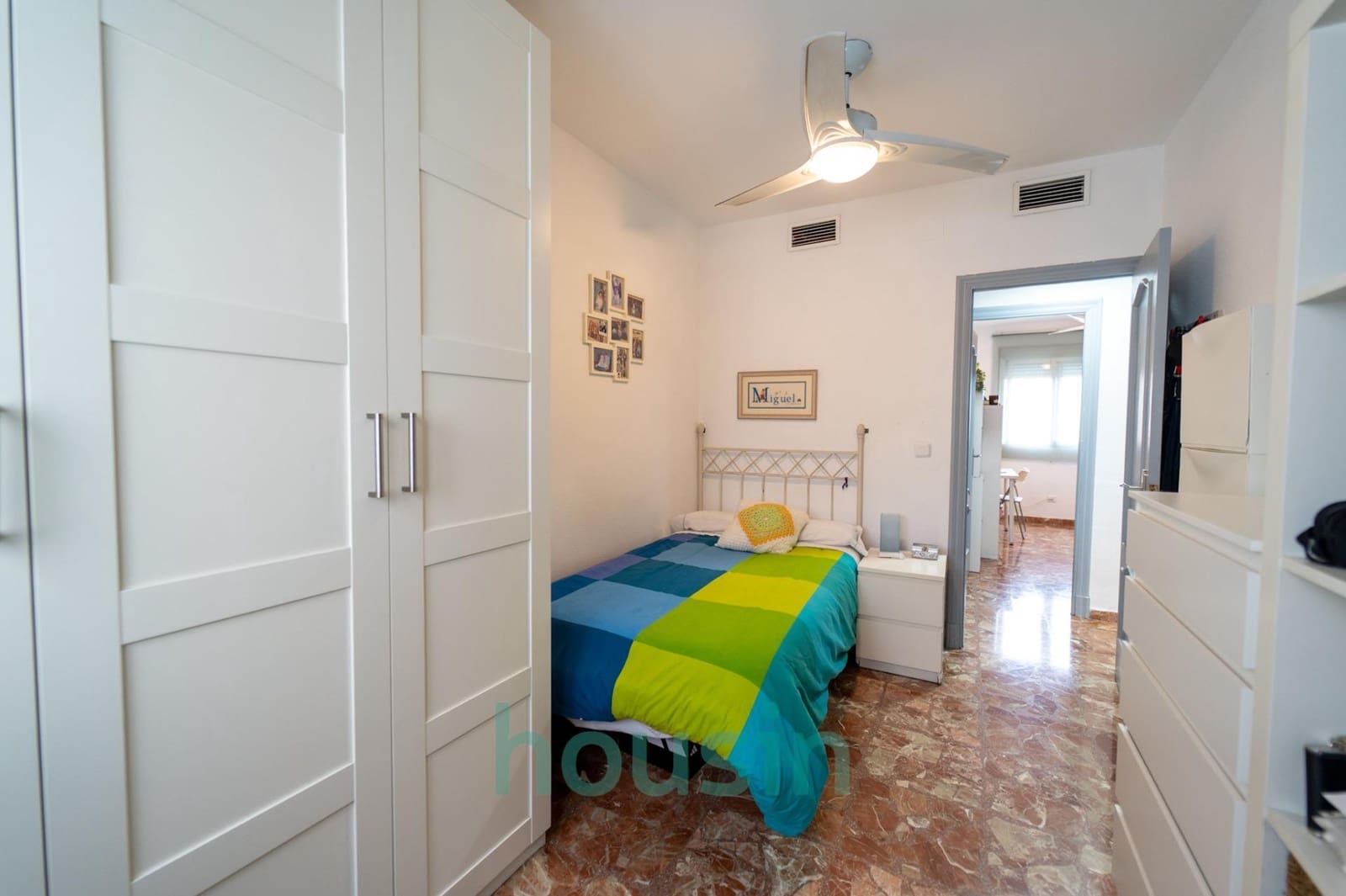 4 sovrum Lägenhet till salu i Sevilla stad med garage - 340 000 € (Ref: 9611548)