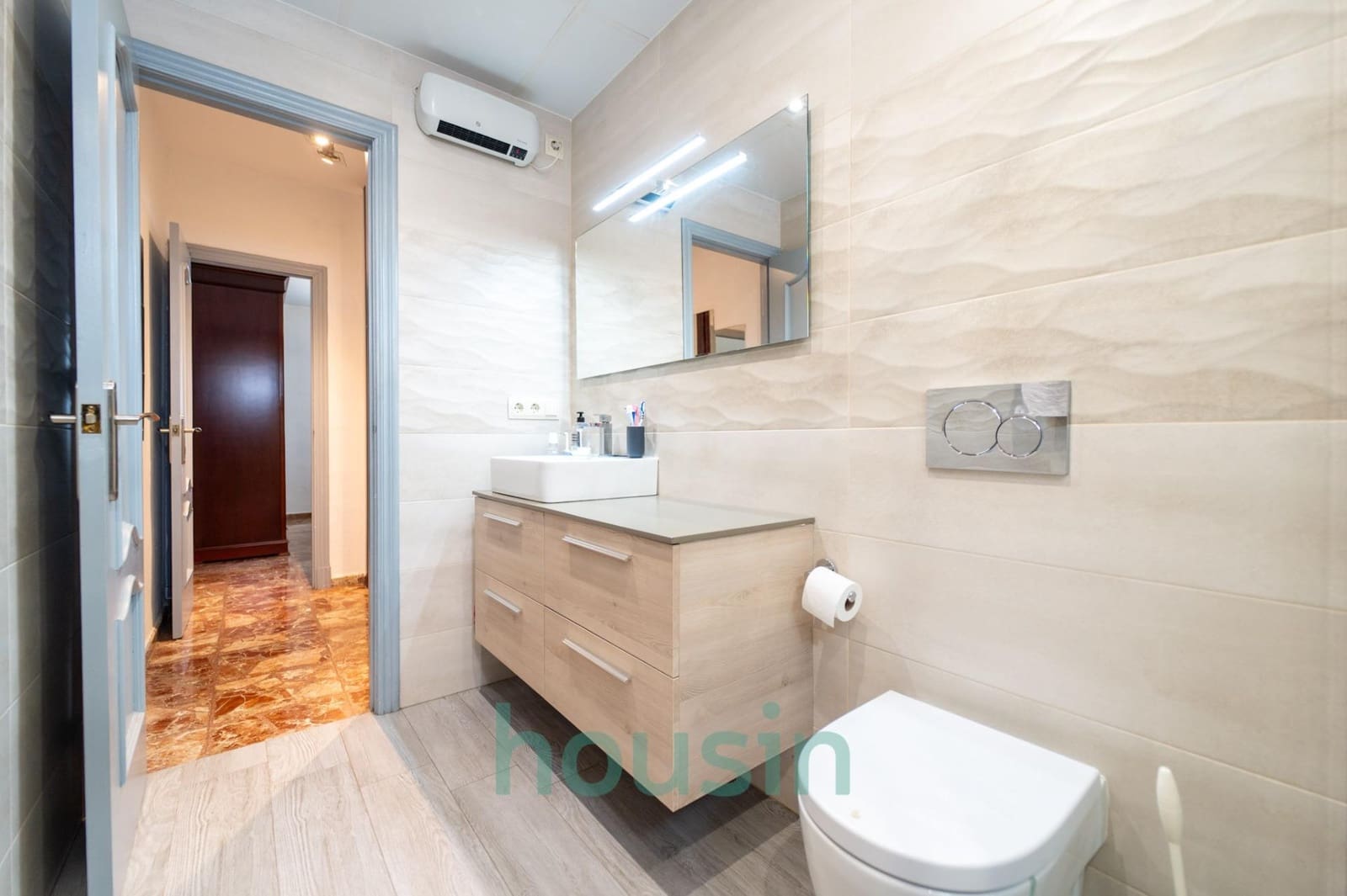 4 sovrum Lägenhet till salu i Sevilla stad med garage - 340 000 € (Ref: 9611548)