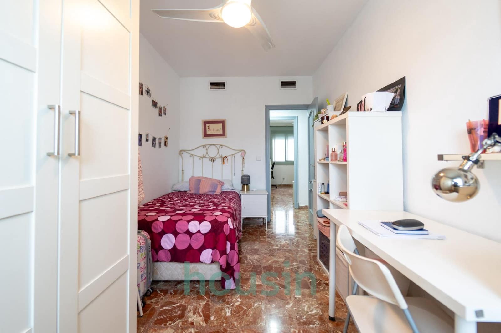 4 sovrum Lägenhet till salu i Sevilla stad med garage - 340 000 € (Ref: 9611548)