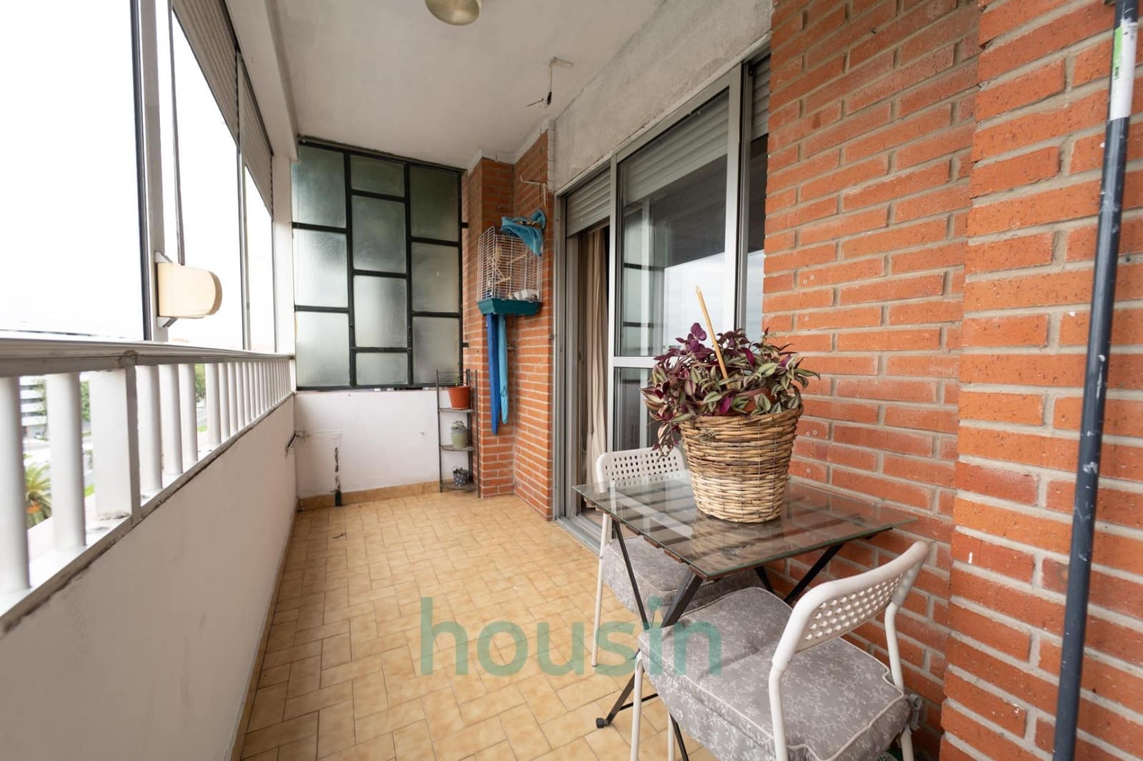 4 sovrum Lägenhet till salu i Sevilla stad med garage - 340 000 € (Ref: 9611548)