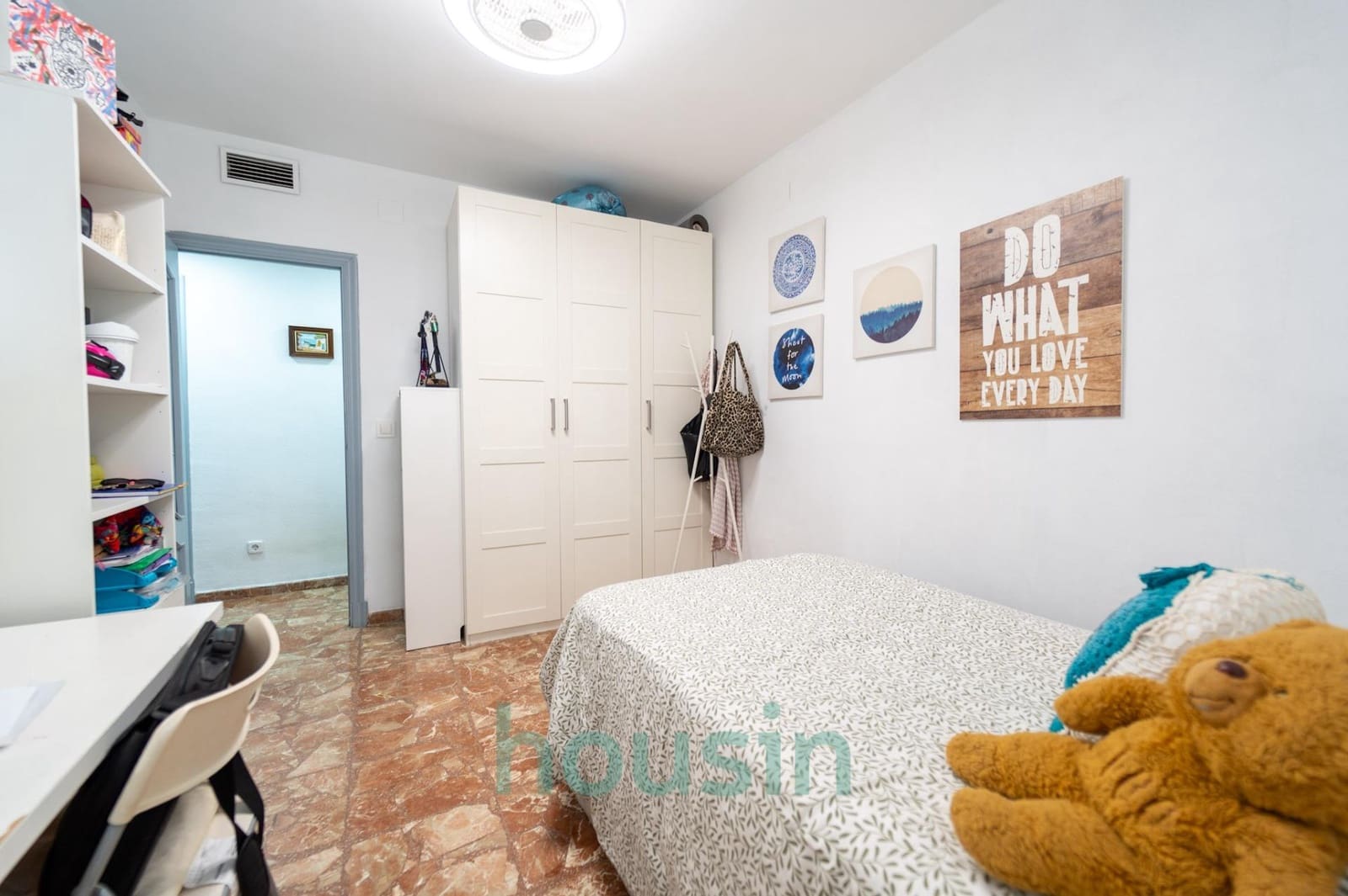 4 sovrum Lägenhet till salu i Sevilla stad med garage - 340 000 € (Ref: 9611548)