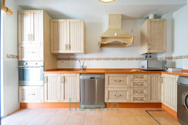 4 slaapkamer Rijtjeshuis te koop in Gerena - € 179.000 (Ref: 9629991)