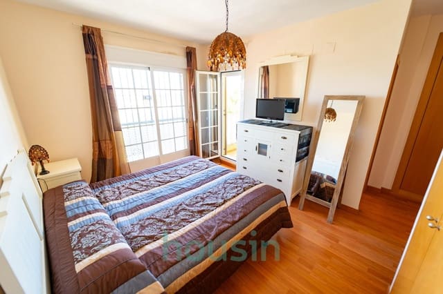 4 slaapkamer Rijtjeshuis te koop in Gerena - € 179.000 (Ref: 9629991)