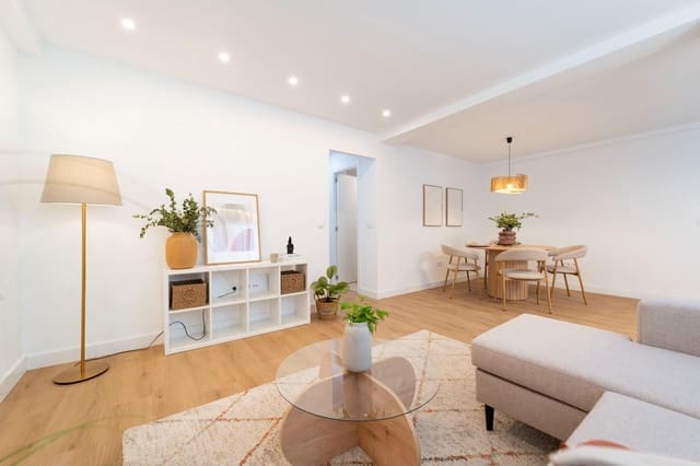 3 sovrum Lägenhet till salu i Tomares - 245 000 € (Ref: 9761989)