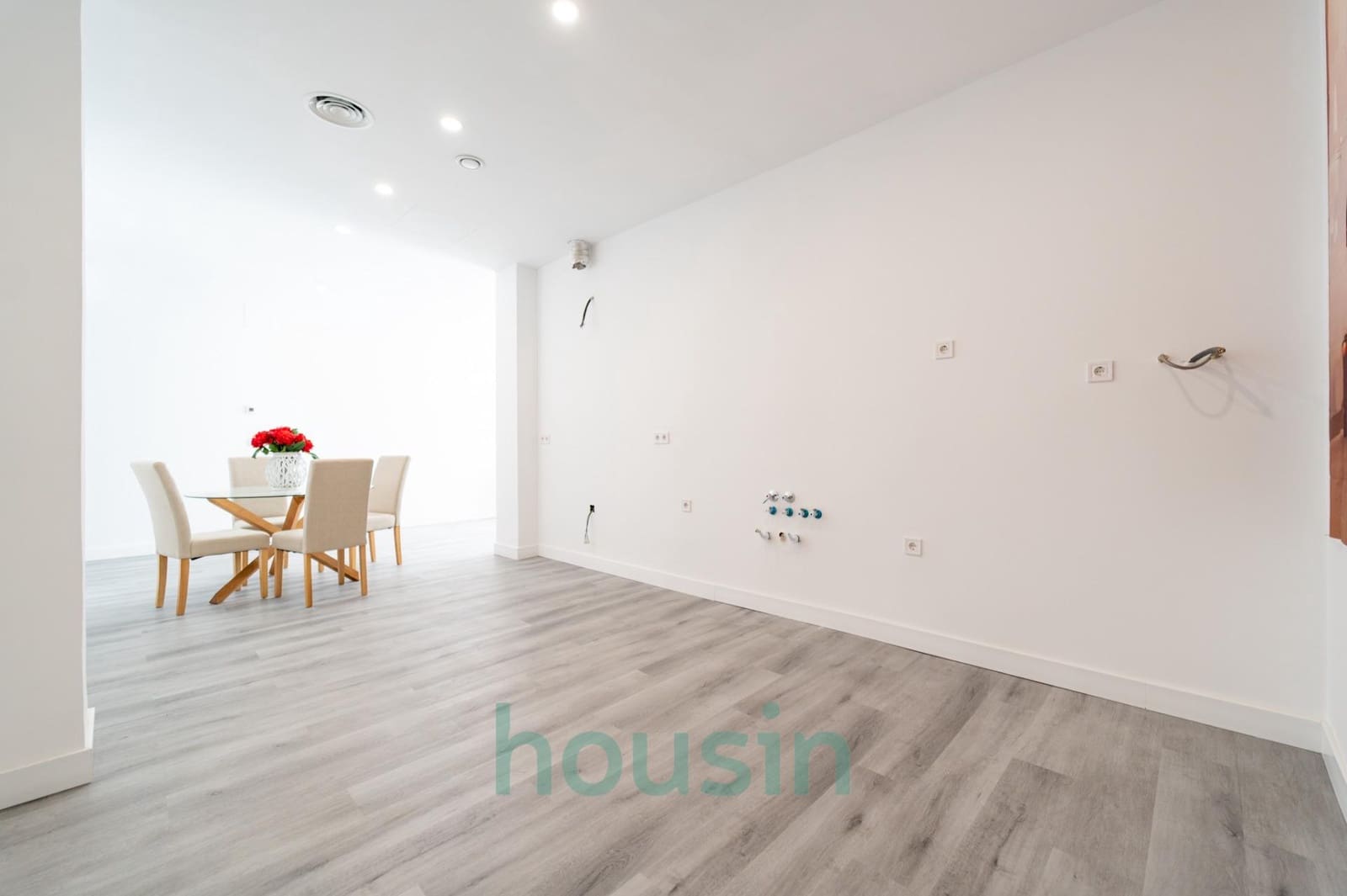 4 soverom Leilighet til salgs i Sevilla by - € 239 000 (Ref: 9761992)