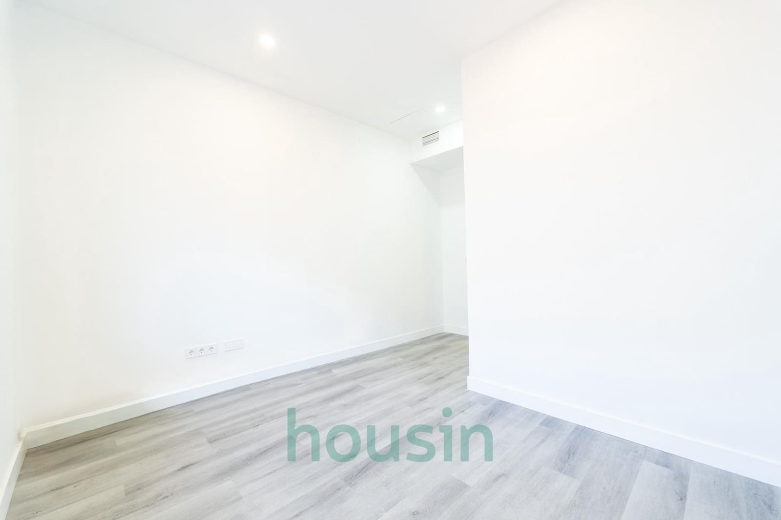 4 soverom Leilighet til salgs i Sevilla by - € 239 000 (Ref: 9761992)