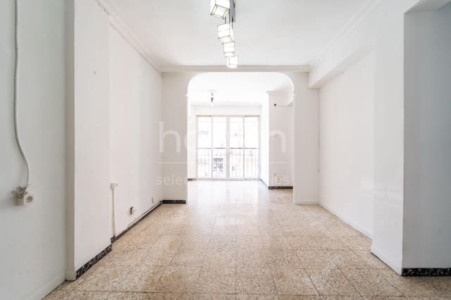 Piso de 3 habitaciones en Sevilla ciudad en venta - 240.000 € (Ref: 9806481)