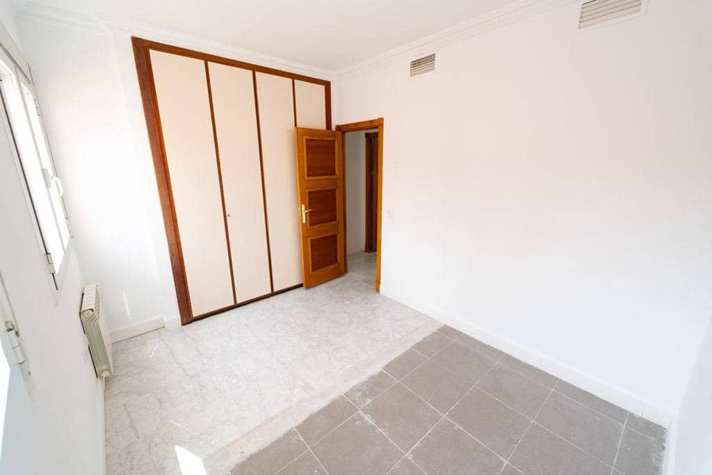 Piso de 2 habitaciones en Sevilla ciudad en venta - 660.000 € (Ref: 9811584)