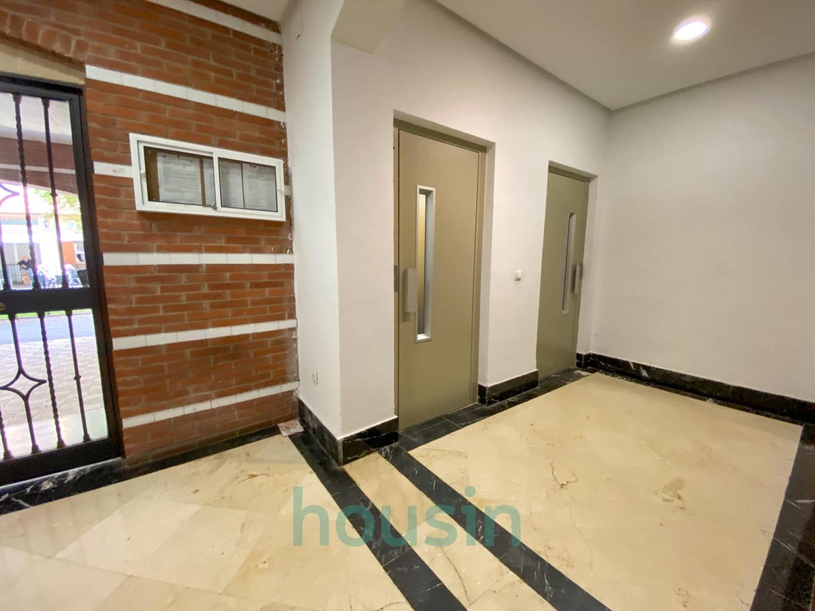 2 Zimmer Wohnung zu verkaufen in Sevilla Stadt - 219.900 € (Ref: 9811585)