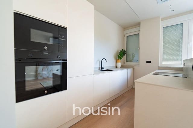 2 bedroom Flat for sale in Colores, Entreparques, Seville city with pool - € 228,000 (Ref: 9815854)