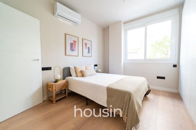 2 bedroom Flat for sale in Colores, Entreparques, Seville city with pool - € 228,000 (Ref: 9815854)