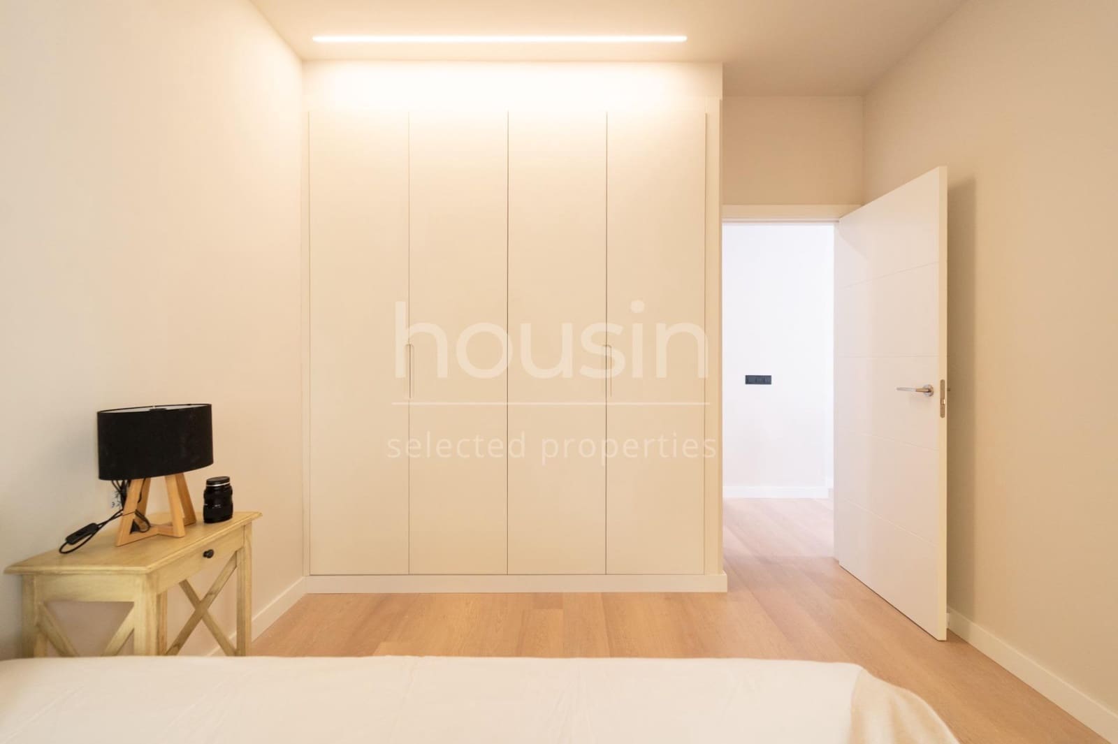 3 bedroom Flat for sale in Seville city with pool - € 336,000 (Ref: 9815855)