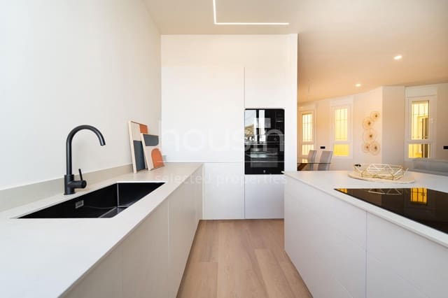 3 bedroom Flat for sale in Colores, Entreparques, Seville city with pool - € 336,000 (Ref: 9815855)