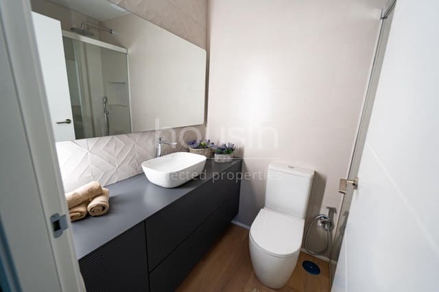 1 bedroom Flat for sale in Colores, Entreparques, Seville city with pool - € 195,000 (Ref: 9815856)