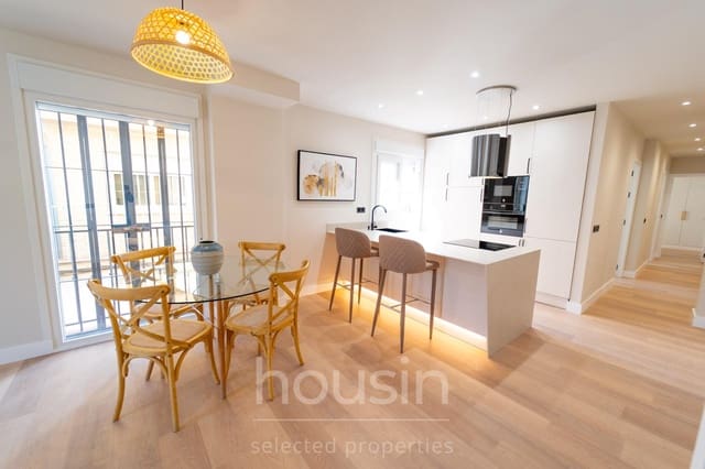 4 camera da letto Appartamento in vendita in Siviglia città - 420.000 € (Rif: 9846244)