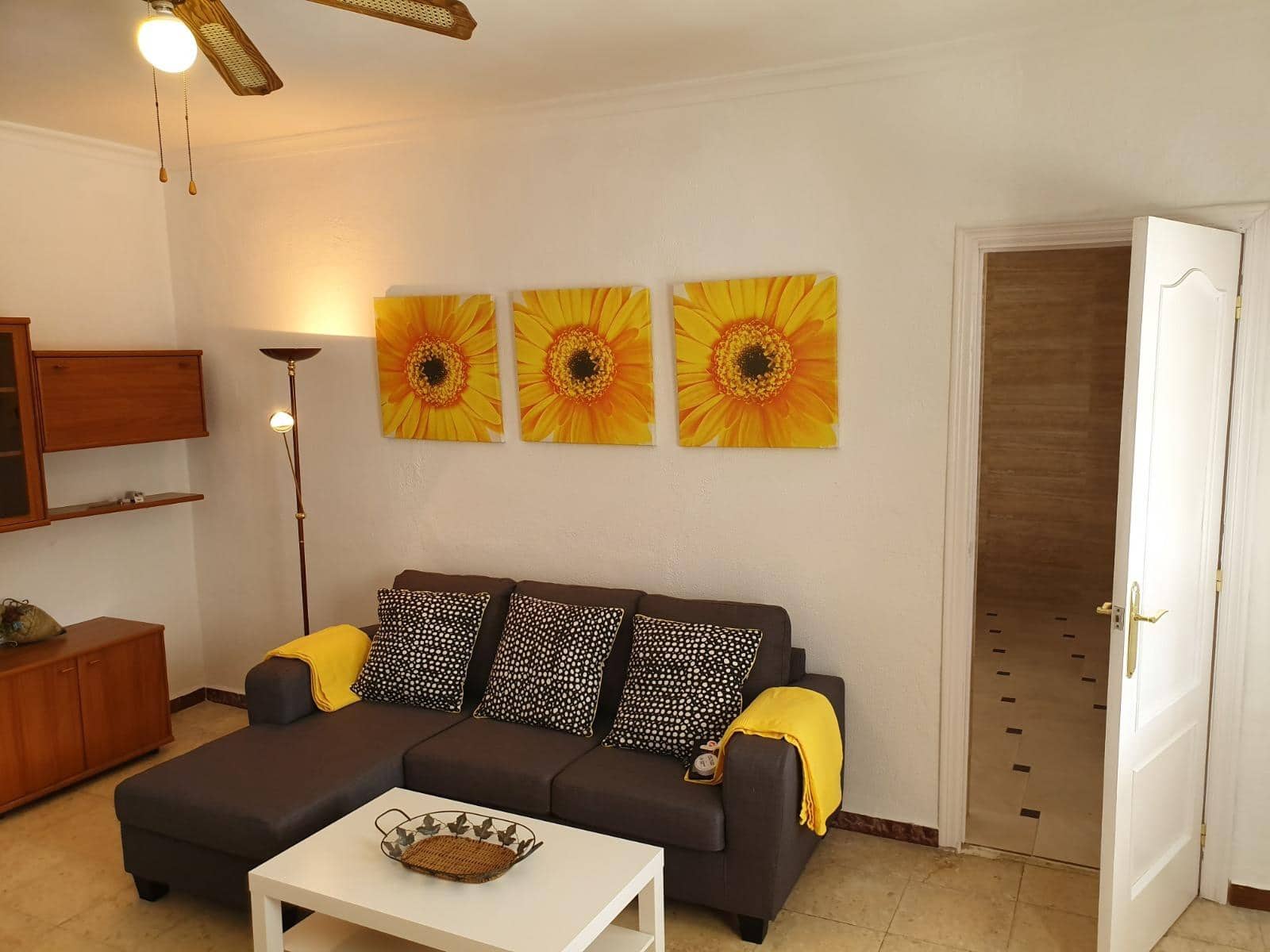 5 bedroom Apartment for sale in Carmona with pool garage - € 248,000 (Ref: 9851766)