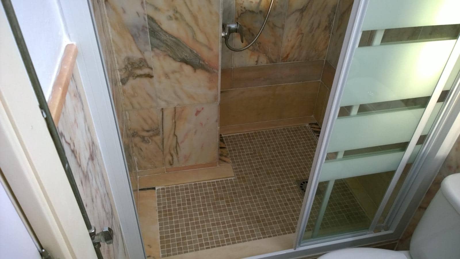 5 bedroom Apartment for sale in Carmona with pool garage - € 248,000 (Ref: 9851766)