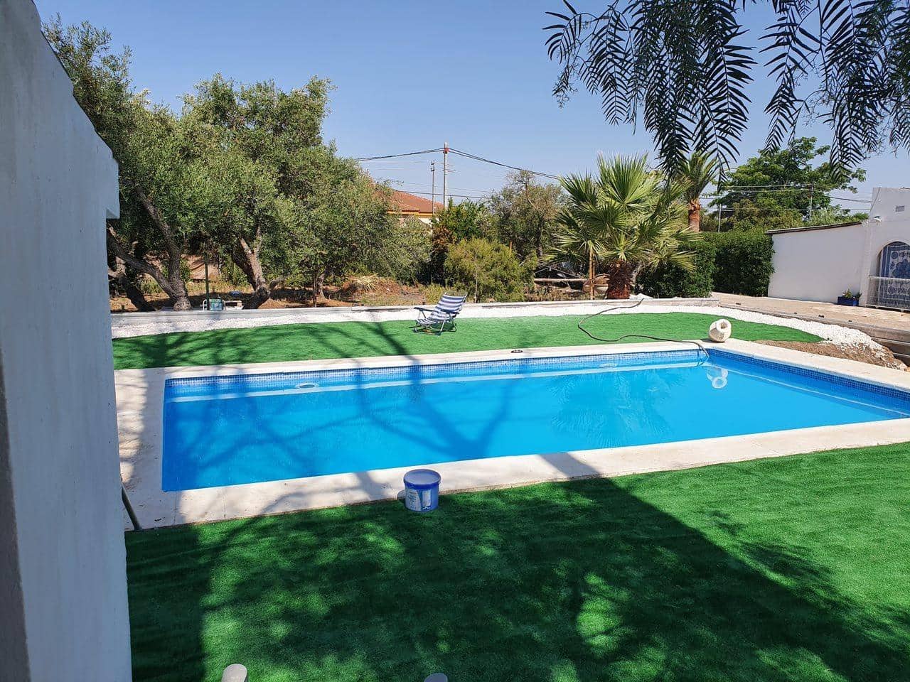 5 bedroom Apartment for sale in Carmona with pool garage - € 248,000 (Ref: 9851766)