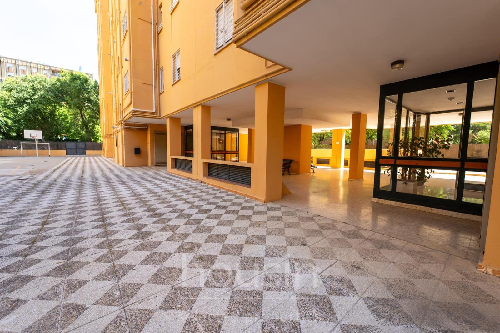 3 sovrum Lägenhet till salu i Sevilla stad med garage - 450 000 € (Ref: 9860108)