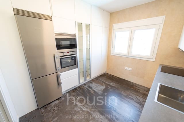 3 soverom Leilighet til salgs i Sevilla by med garasje - € 450 000 (Ref: 9860108)