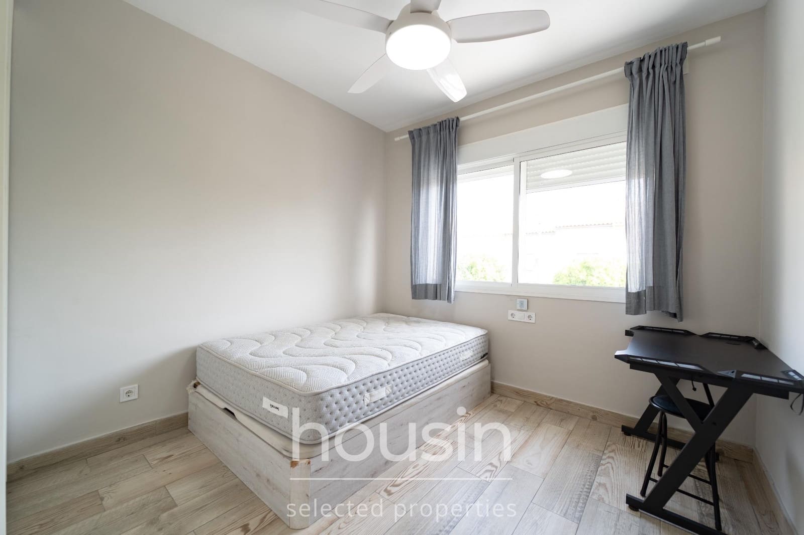 3 Zimmer Haus zu verkaufen in Sevilla Stadt - 395.000 € (Ref: 9920437)