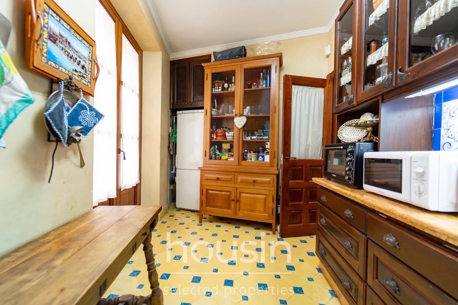 4 makuuhuone Omakotitalo myytävänä paikassa Sevilla kaupunki - 1 100 000 € (Ref: 9954247)
