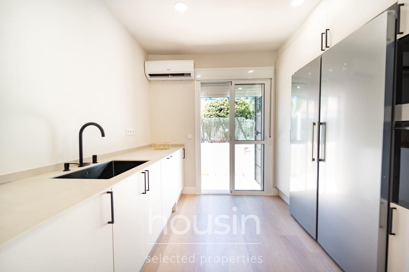 4 camera da letto Casa in vendita in Mairena del Aljarafe con piscina garage - 408.000 € (Rif: 9966672)