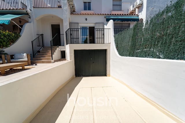 4 soveværelse Byhus til salg i Mairena del Aljarafe med swimmingpool garage - € 408.000 (Ref: 9966672)
