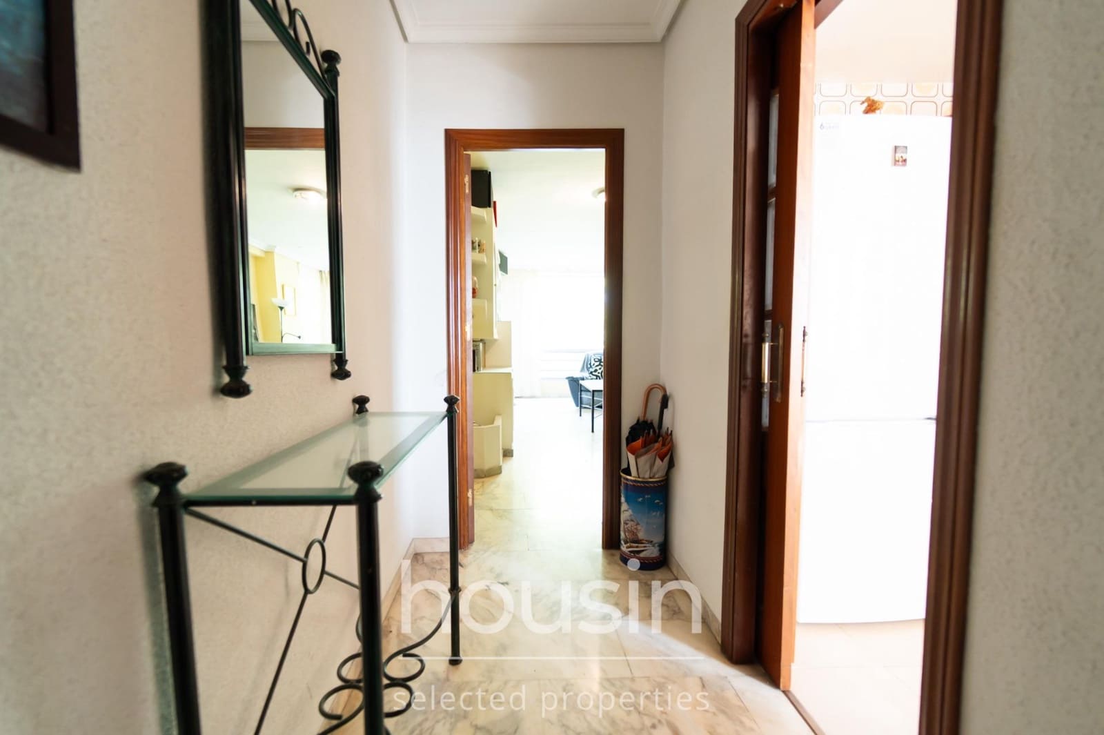 4 bedroom Flat for sale in Seville city - € 318,000 (Ref: 9990737)
