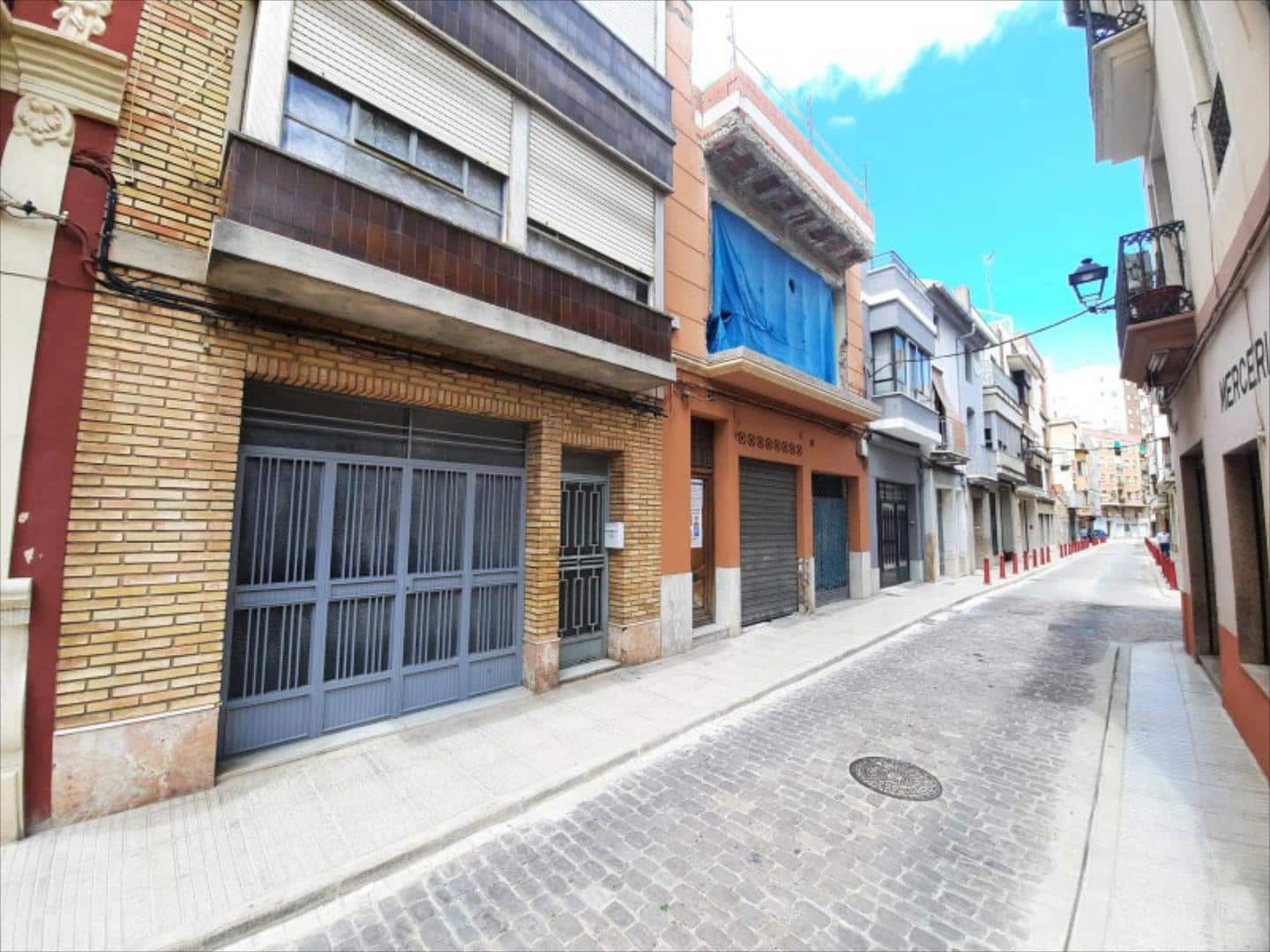 Commercial for sale in Alzira - € 40,000 (Ref: 9505947)
