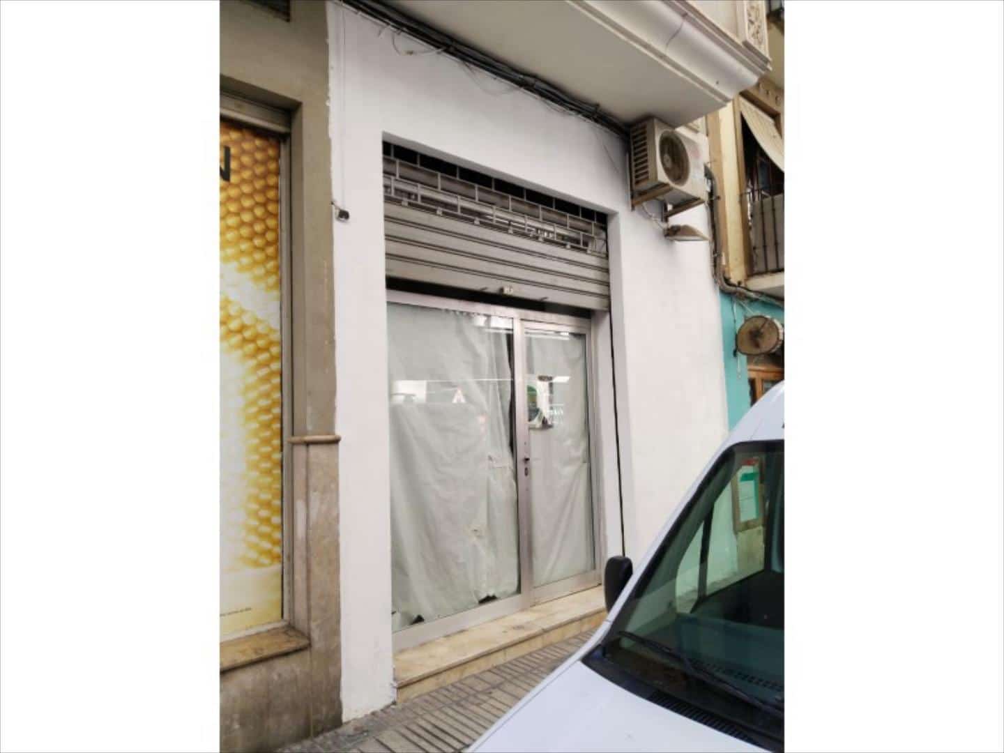 Erhverv til salg i Alzira - € 95.000 (Ref: 9505948)
