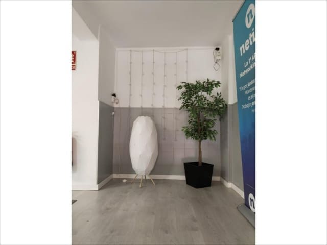 Office for sale in Alzira - € 155,000 (Ref: 9505950)