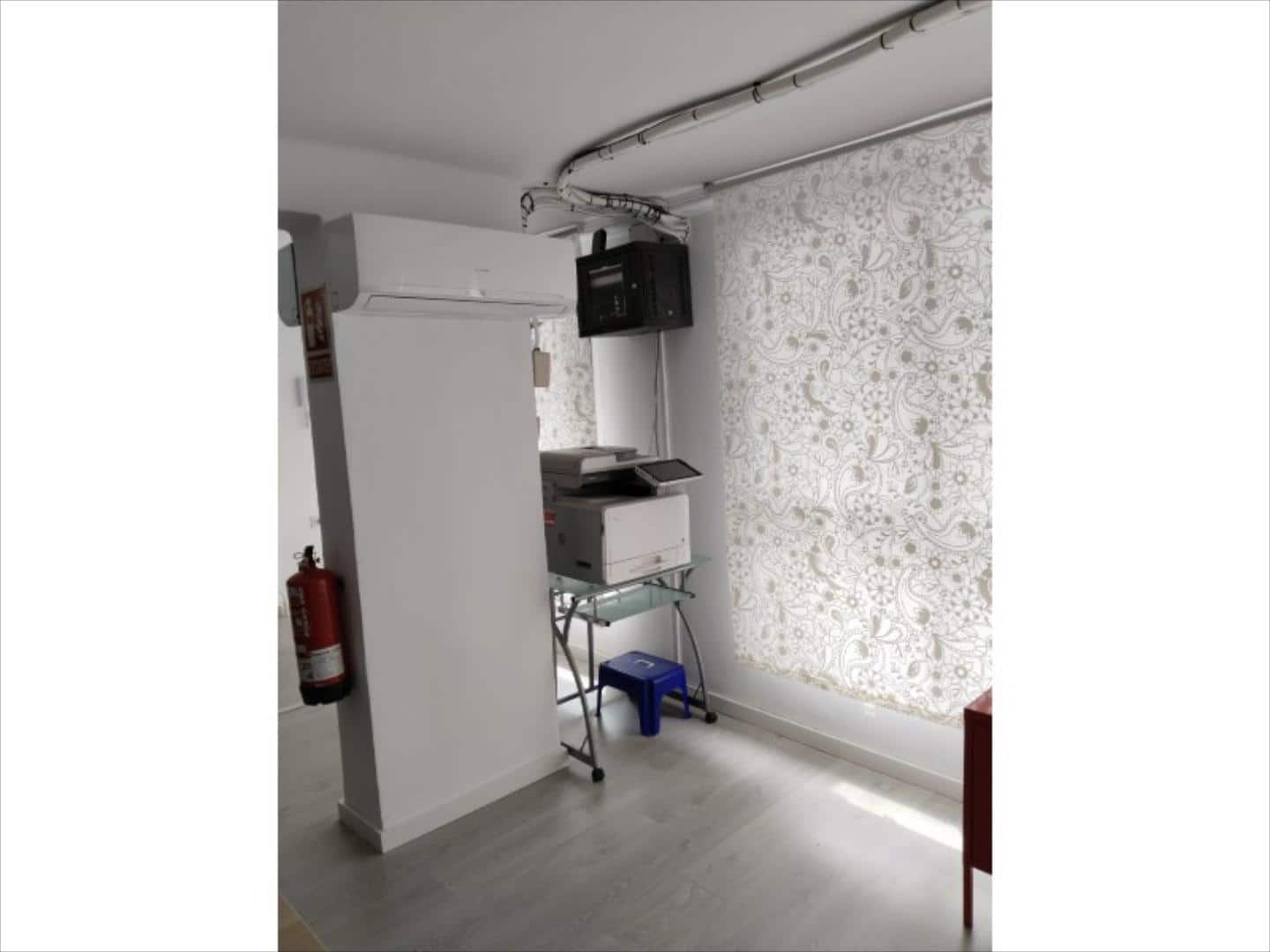 Office for sale in Alzira - € 155,000 (Ref: 9505950)