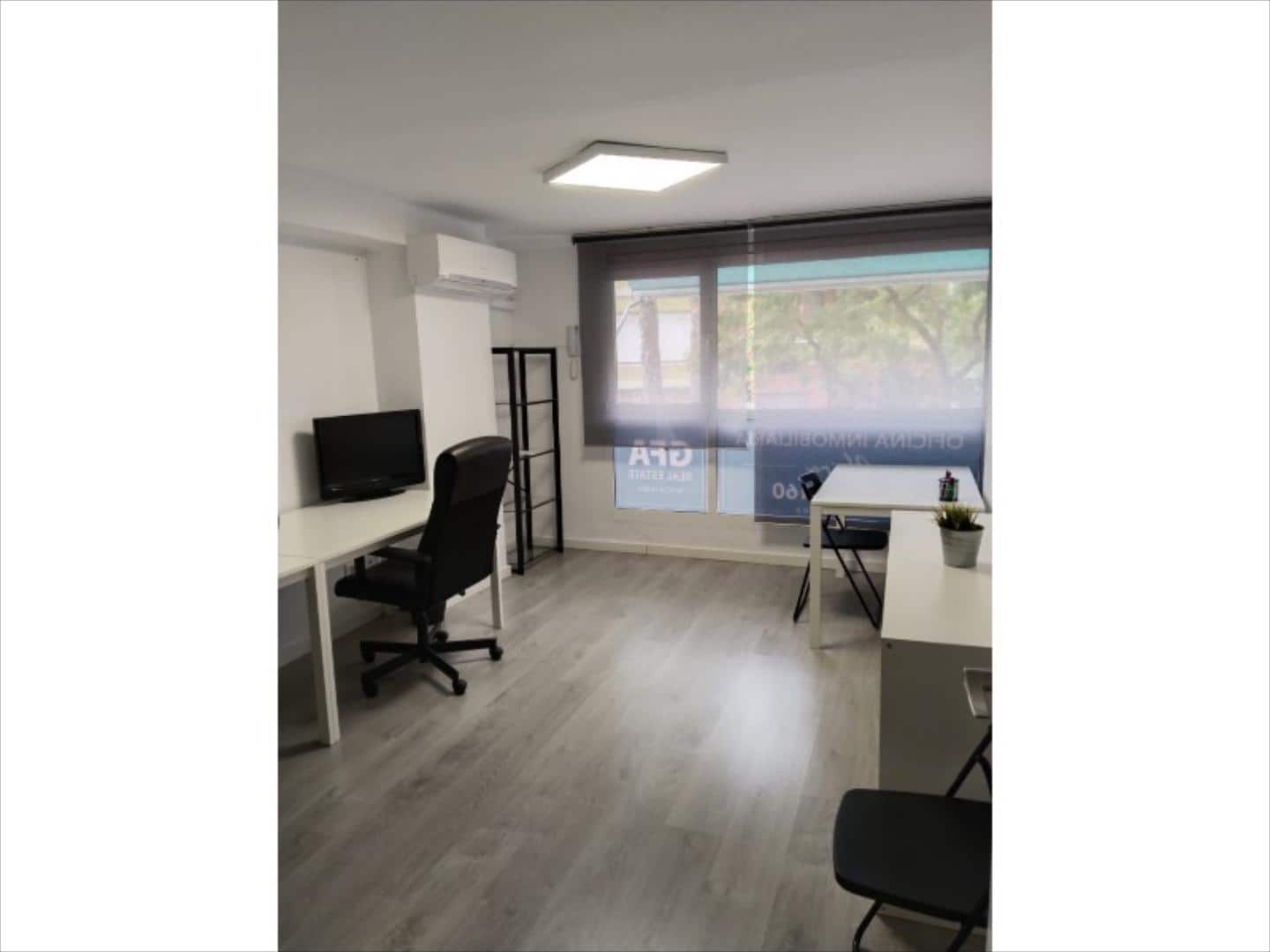 Office for sale in Alzira - € 155,000 (Ref: 9505950)